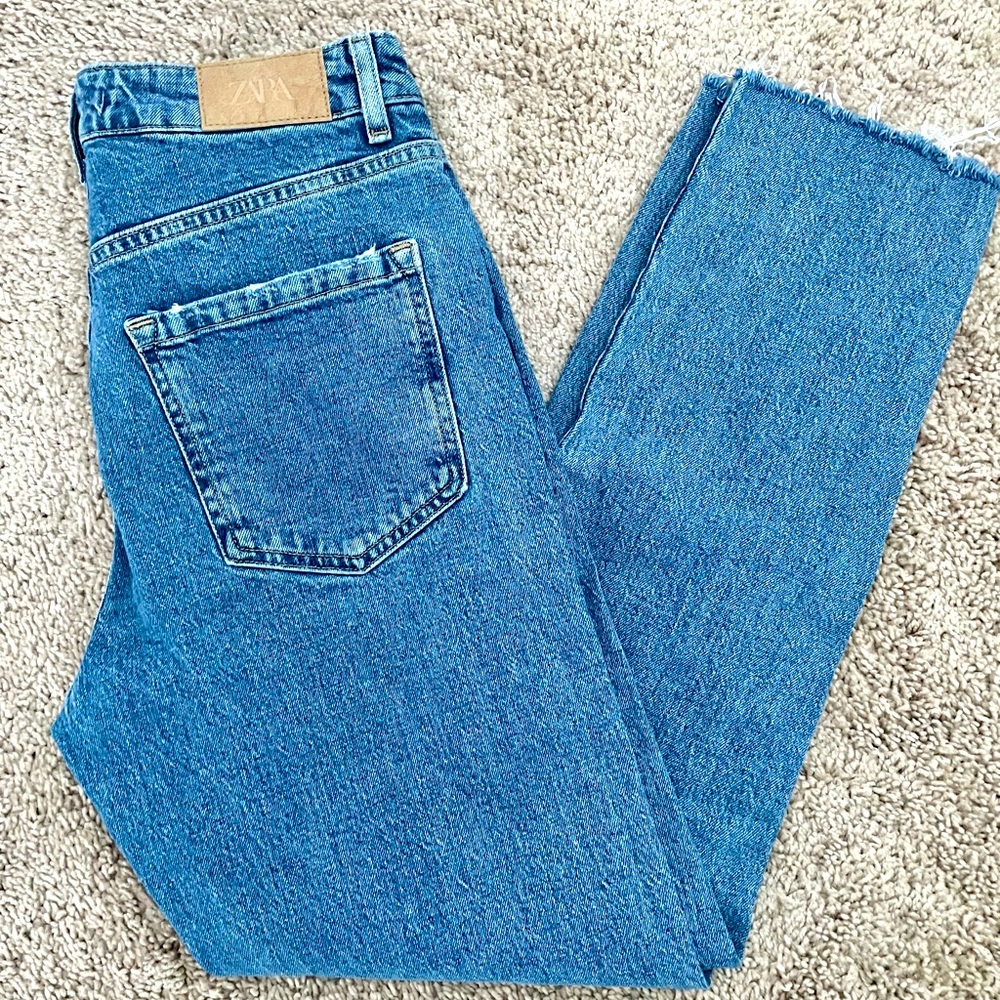 Zara Jeans
